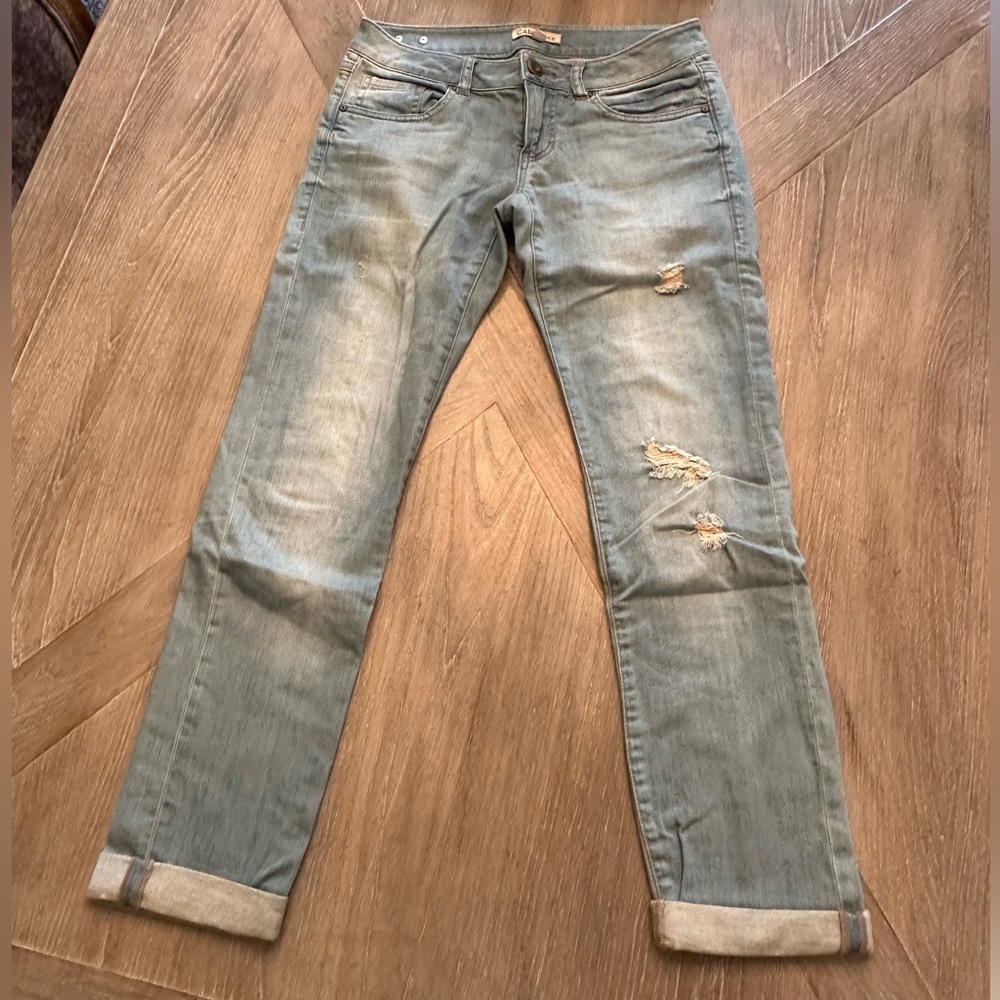 NWOT CAbi Low Rise Jeans